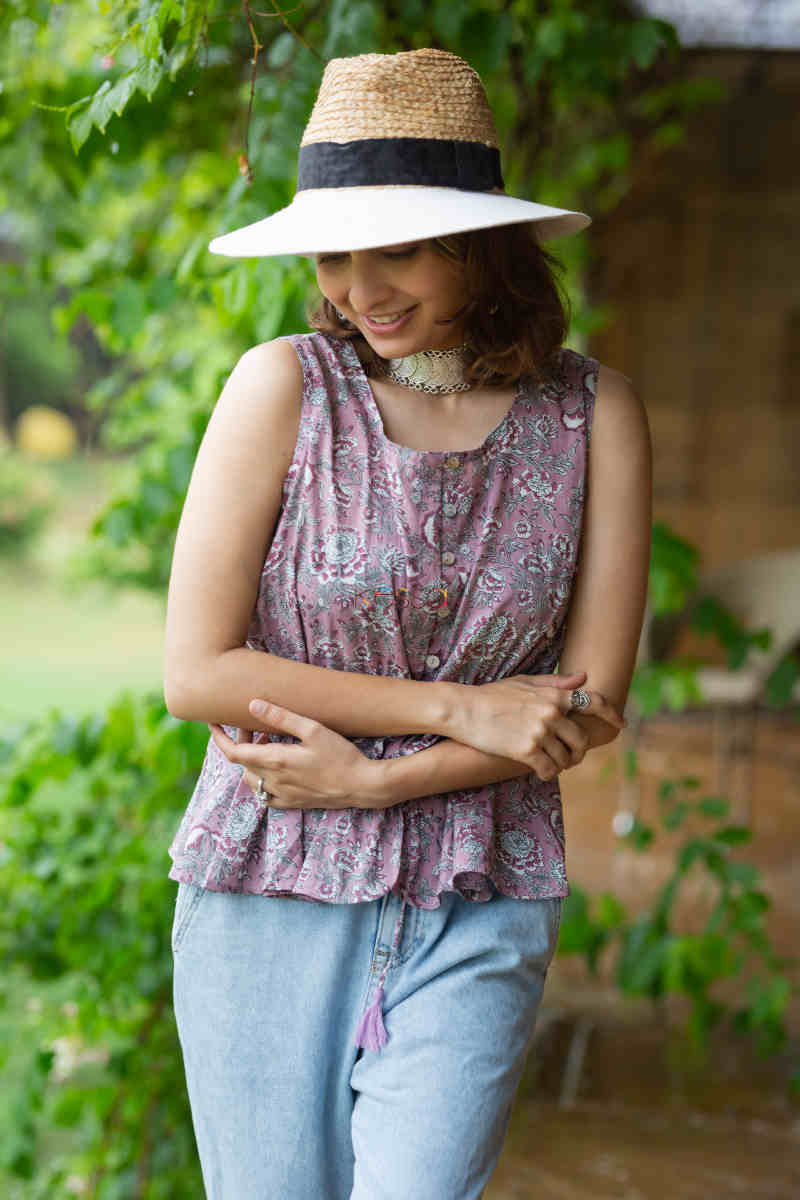 Image for Kusvaa Avdaf127 Amata Short Cotton Top Featured