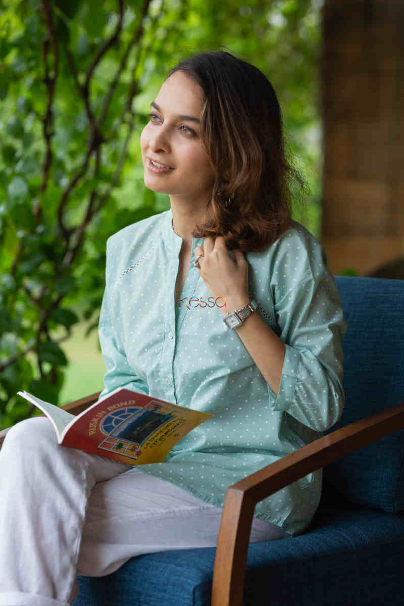 Image for Kusvaa Avdaf136 Vasanta Cotton Polka Dot Short Top Sitting