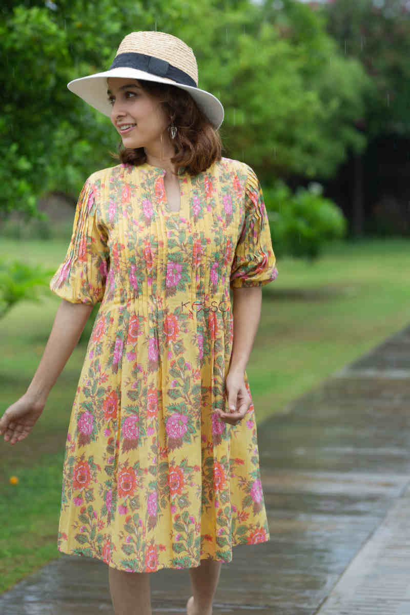 Image for Kusvaa Avdaf154 Tara Cotton Pleated Short Dress 1 Look