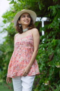 Image for Kusvaa Bpr02 Urvi Block Print Strap Short Top Top