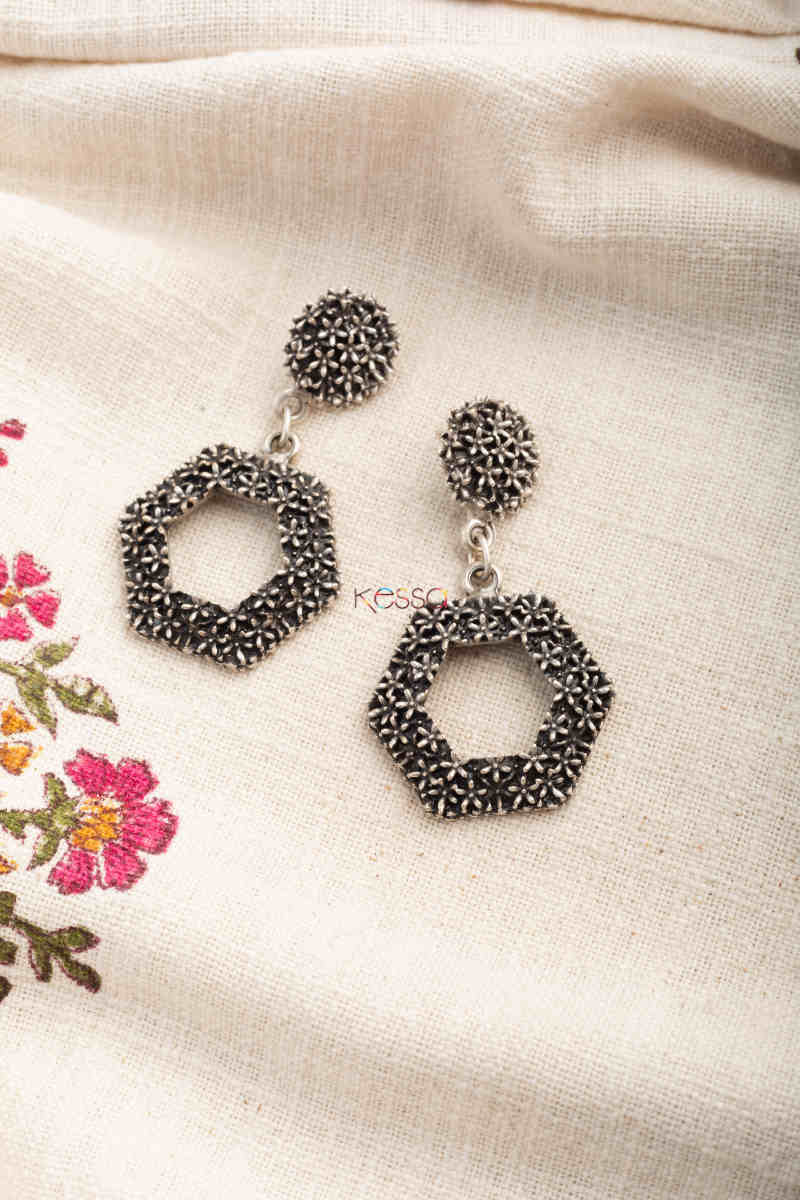 Image for Kusvaa Kpe279 Kazaki Tribal Shape Earrings