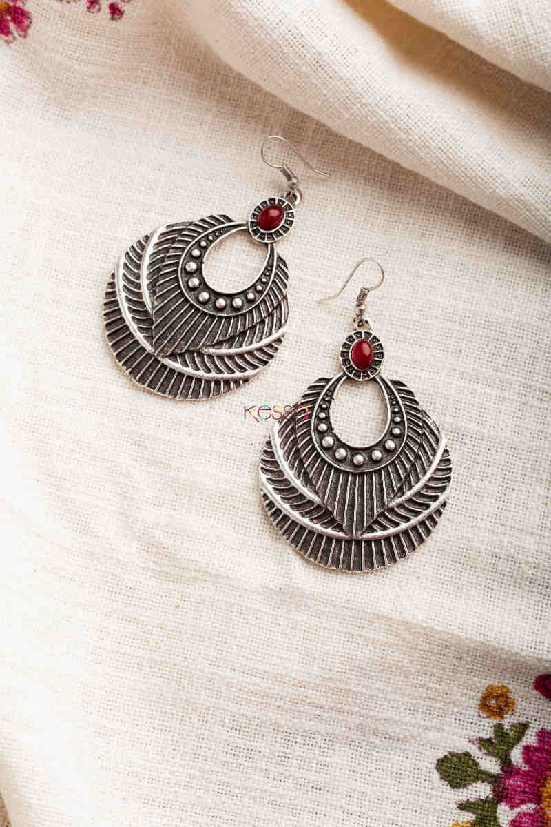 Image for Kusvaa Kpe342 Kazaki Tribal Oval Earrings