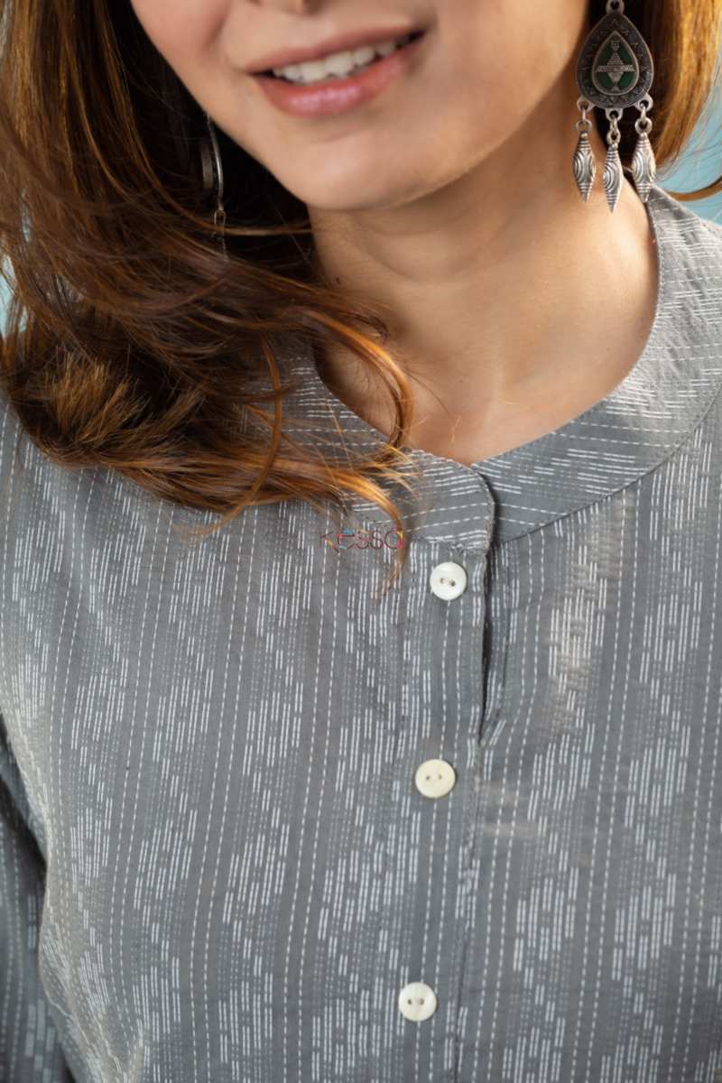 Image for Kusvaa Ws847 Sunasa Cotton Dobby Straight Fit Kurta Closeup