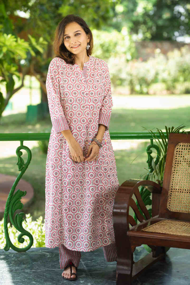 Image for Kusvaa Wsr286 Annavi Block Print Kurta Pant Set 1 Front
