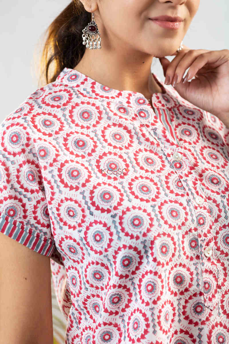Image for Kusvaa Wsr287 Aaoka Block Print Shirt Closeup