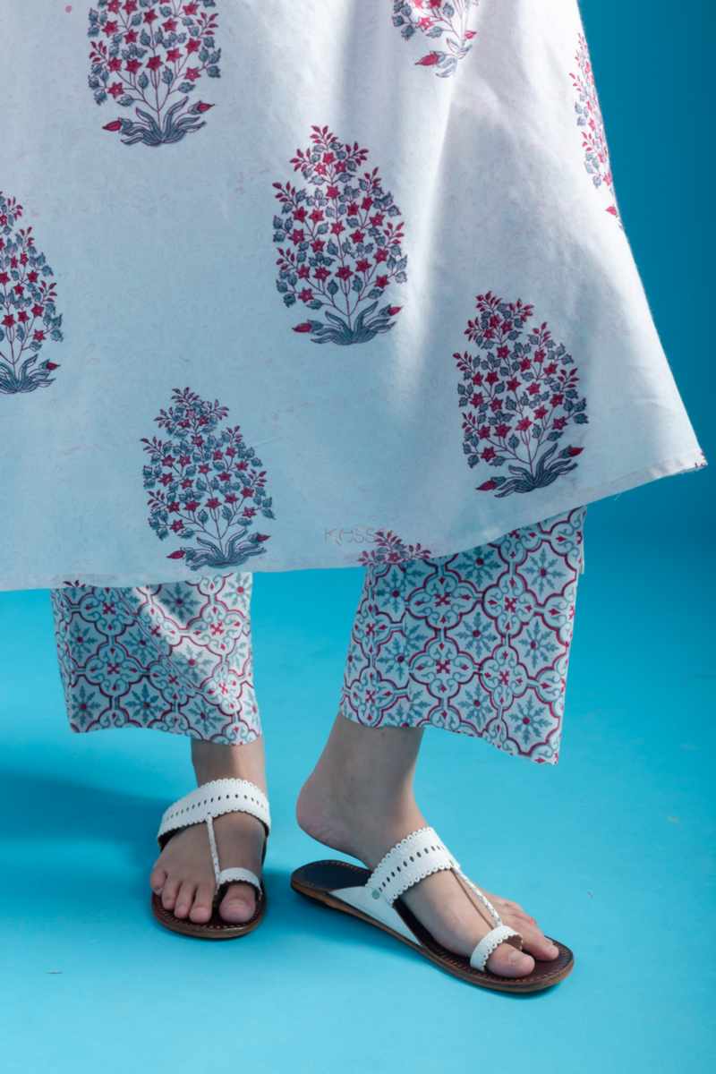 Image for Kusvaa Wsr288 Aapeksha Modal Complete Suit Set Closeup 2 New
