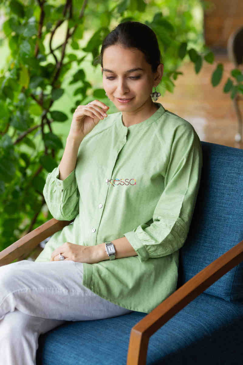 Image for Kusvaa Avdaf166 Usra Dobby Collar Neck Kurti Sitting