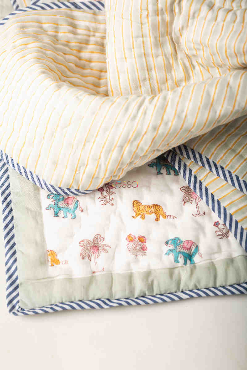 Image for Kusvaa Kaq208 Rhino Blue Baby Quilts With Hand Block Print Closeup