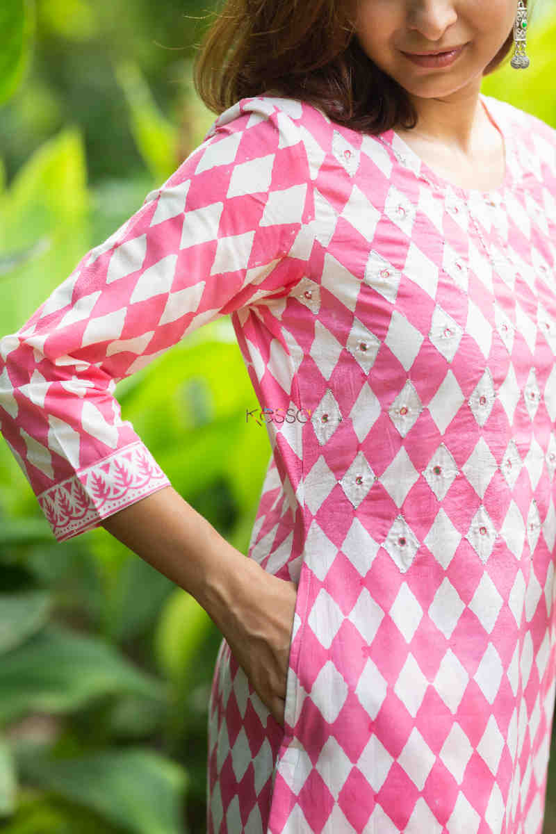 Image for Kusvaa Vcr130 Mitaksh Handblock Print Straight Kurta Pocket