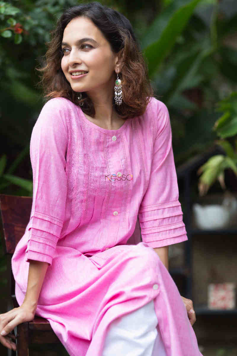 Image for Kusvaa Ws871 Sarisha A Line Gulabi Kurta Closeup