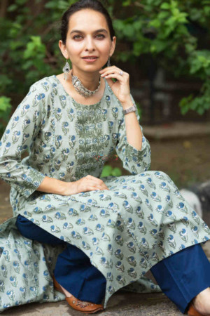 Image for Kusvaa Wsr304 Maina Block Print Straight Fit Kurta Featured