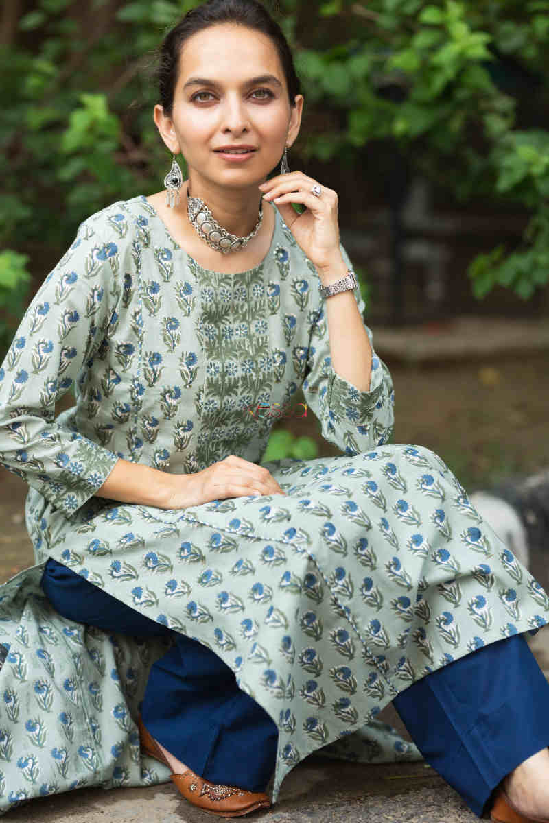 Image for Kusvaa Wsr304 Maina Block Print Straight Fit Kurta Featured