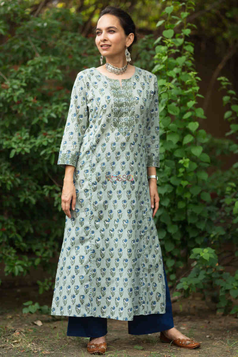 Image for Kusvaa Wsr304 Maina Block Print Straight Fit Kurta Look