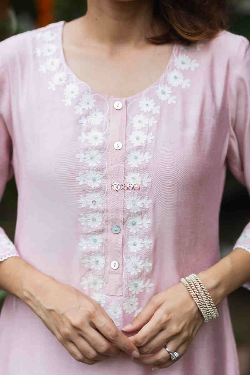 Image for Kusvaa Avdaf179 Amyra Muslin Straight Fit Kurta Neck