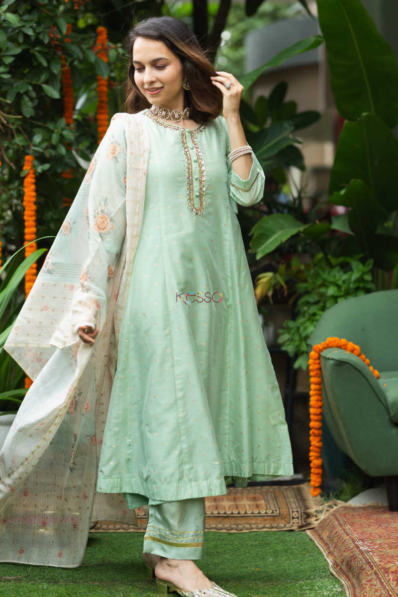 Image for Kusvaa Avdaf180 Indira Complete Suit Set Side New