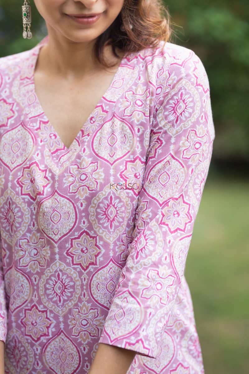 Image for Kusvaa De141 Ajaya Regular Wear Straight Fit Kurta Closeup 2