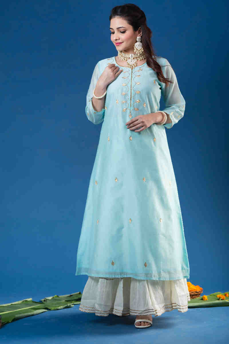 Image for Kusvaa Ws886 Trishana Chanderi Straight Kurta Featured