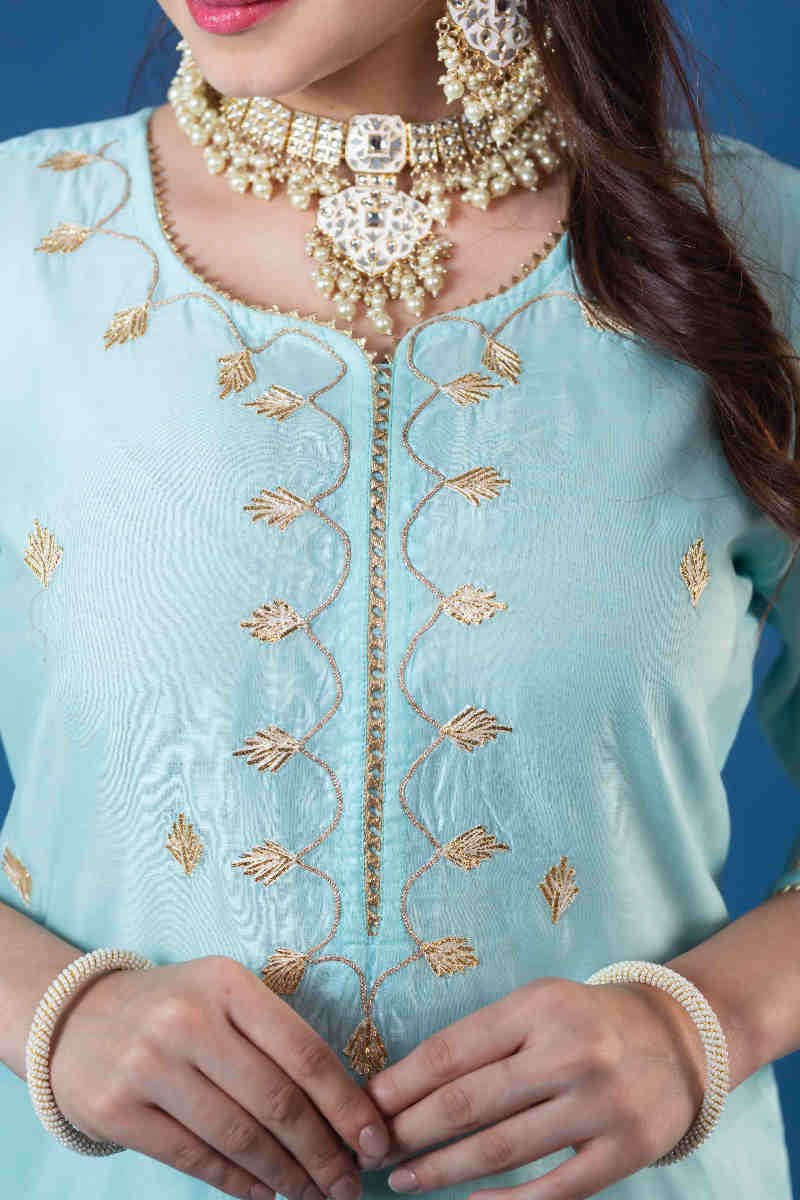 Image for Kusvaa Ws886 Trishana Chanderi Straight Kurta Neck