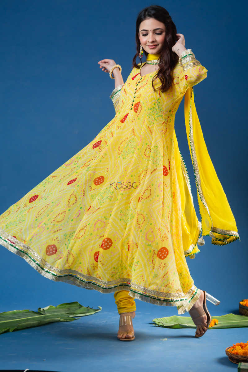 Image for Kusvaa Ws889 Ojaswani Georgett Kalidaar Kurta Front