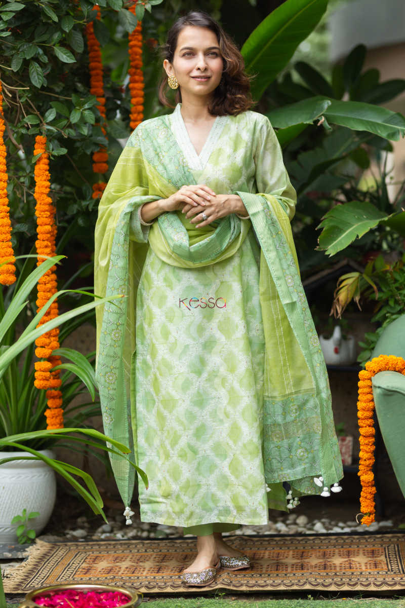 Image for Kusvaa Ws890 Baruni Chanderi Silk Straight Kurta With Dupatta Featured