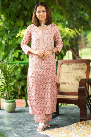 Image for Kusvaa Wsr321 Aarunya Block Print Kurta Pant Set Featured
