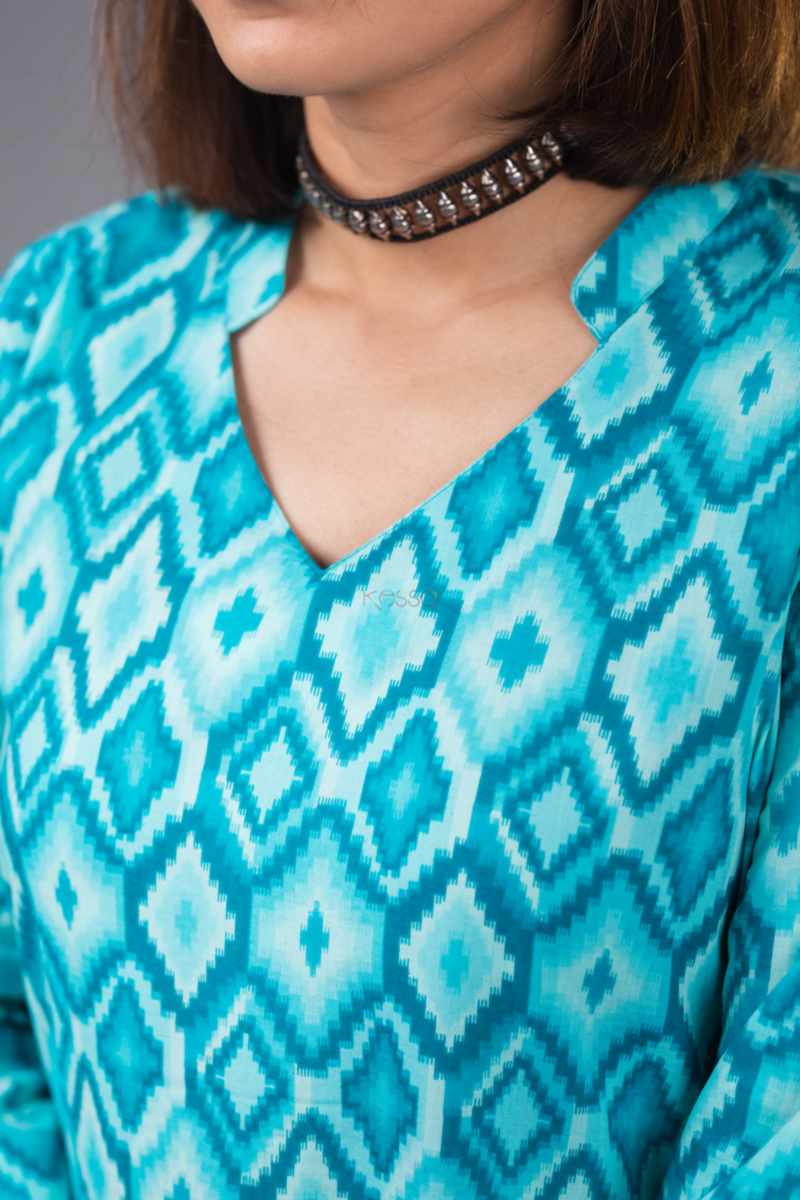 Image for Taf88 Nandika Cotton Straight Kurta Closeup New