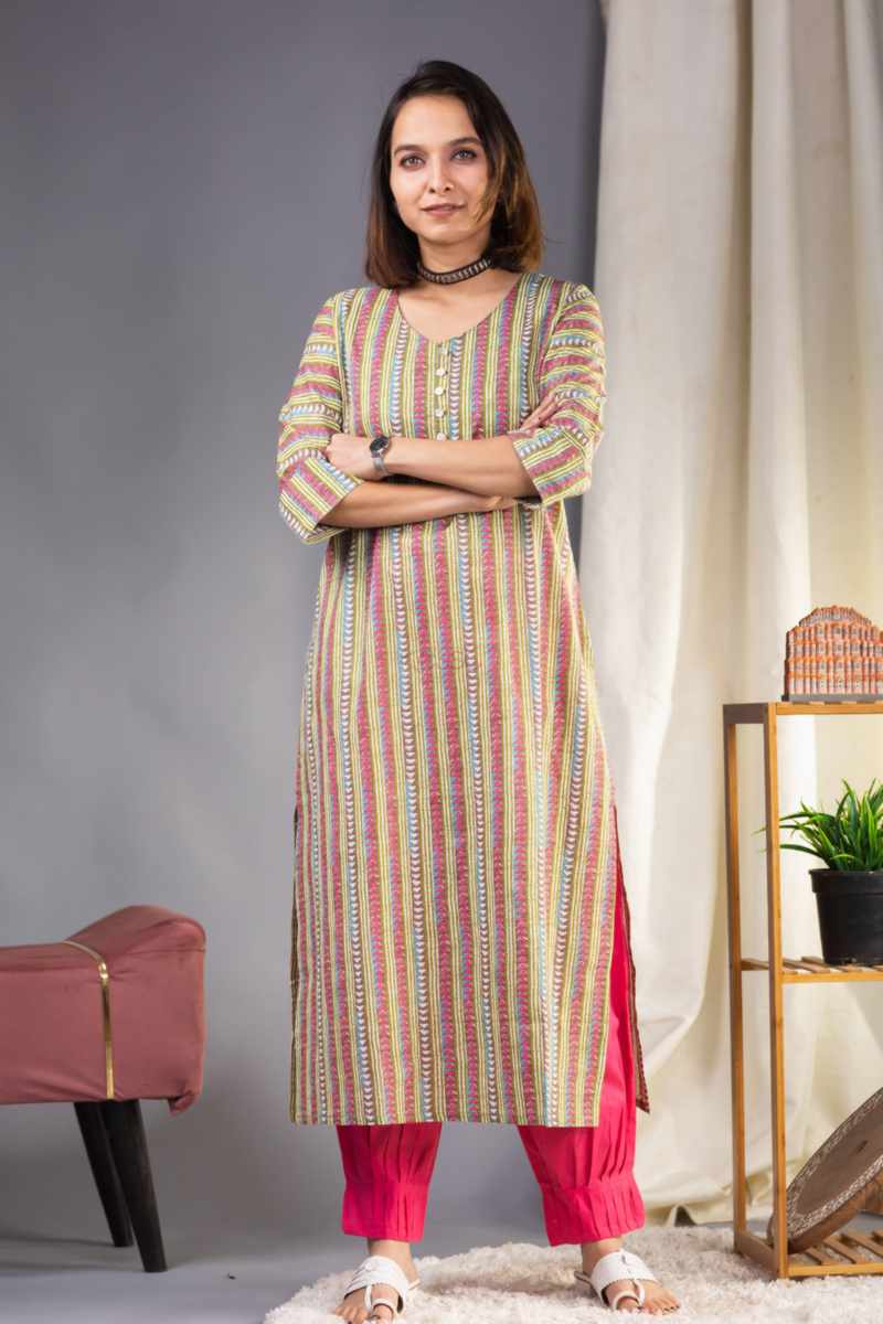 Image for De148 Manasa Regular Wear Kurta Front New