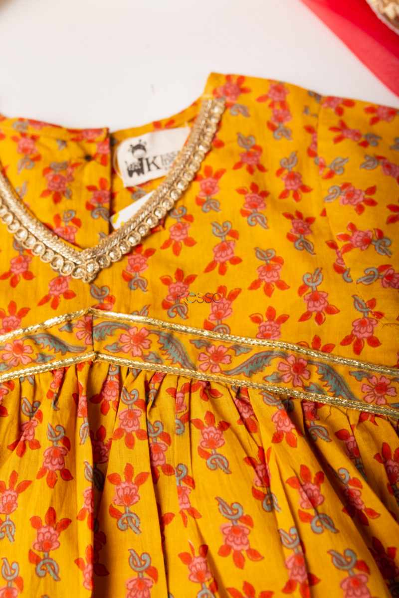 Image for Kusvaa Aj61 Veida Girls Complete Sharara Set Closeup