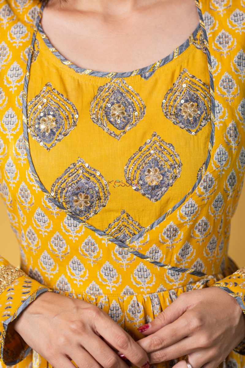 Image for Kusvaa Avdaf183 Drishti Full Length Kalidaar Dress Closeup