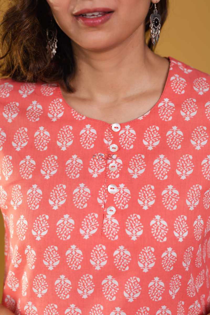 Image for Kusvaa Taf90 Garvita Regular Wear Straight Kurta Closeup