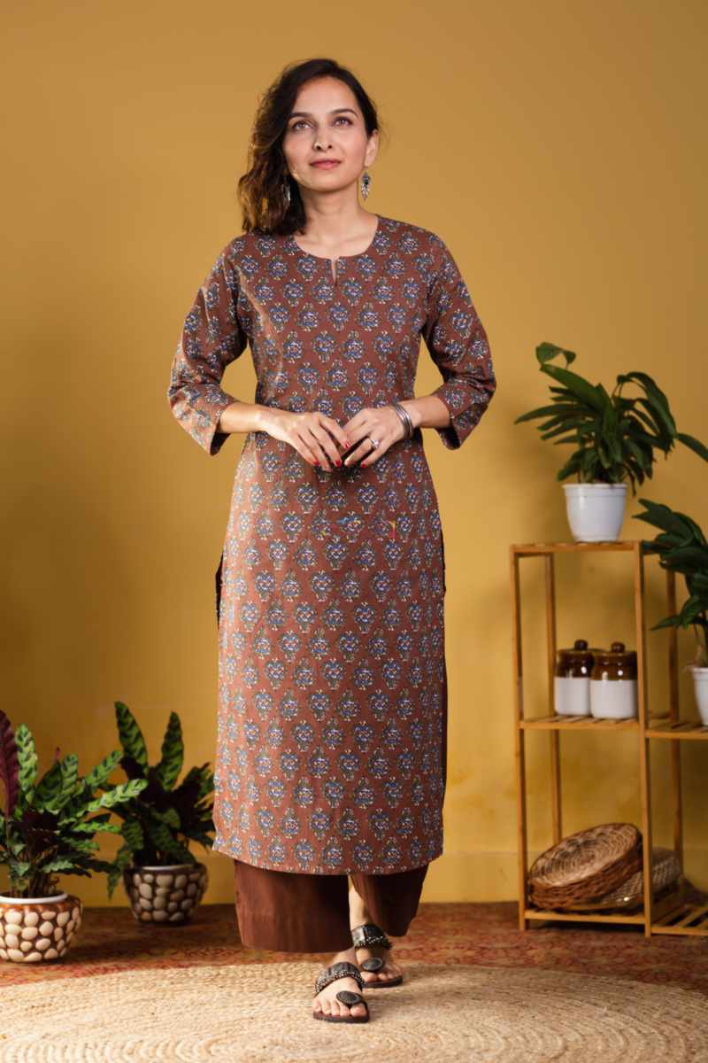 Image for Kusvaa Taf91 Dikshita Regular Wear Kurta Front