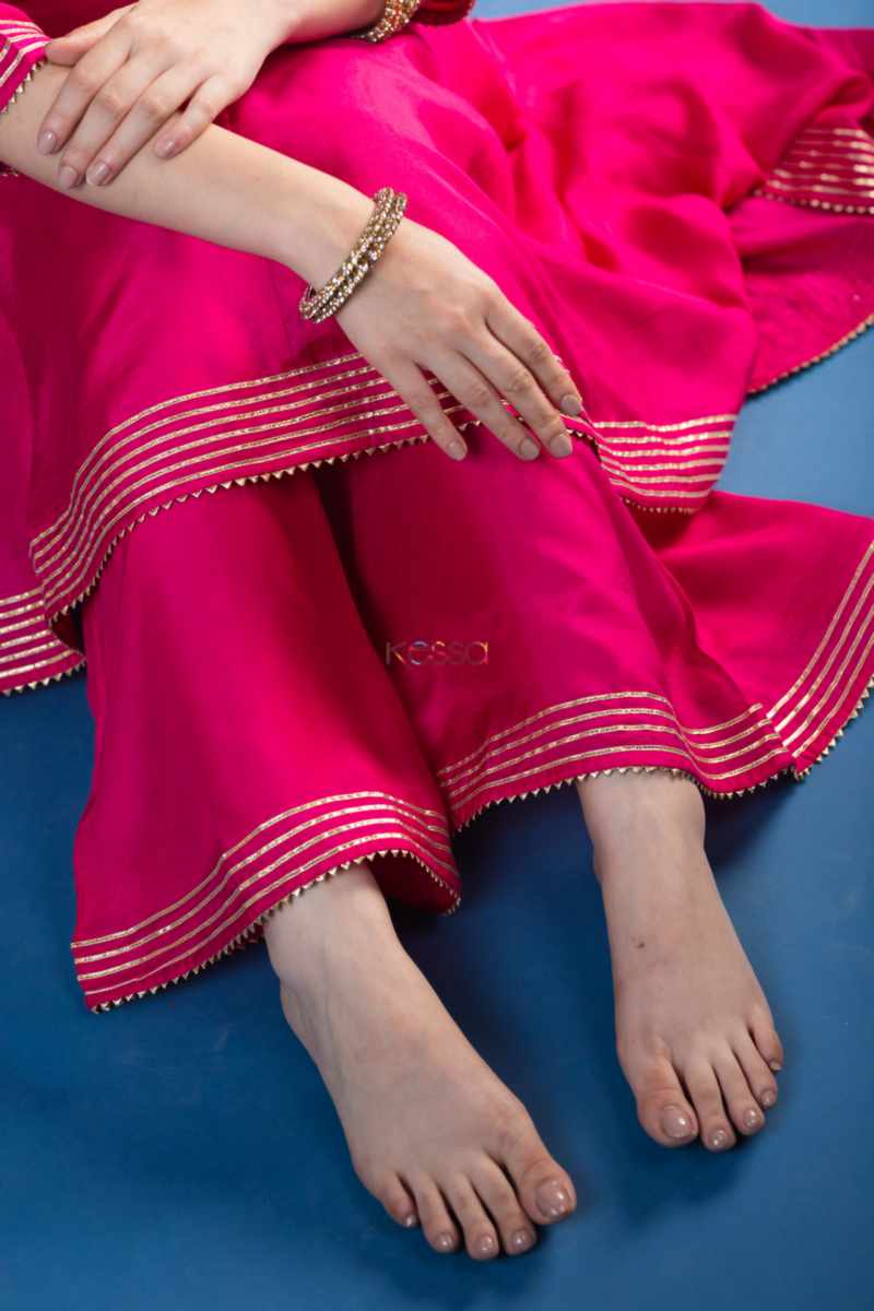 Image for Kusvaa Ws900 Aarunya Kalidaar Mulsin Kurta With Palazzo Closeup 2