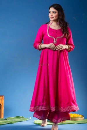 Image for Kusvaa Ws900 Aarunya Kalidaar Mulsin Kurta With Palazzo Featured