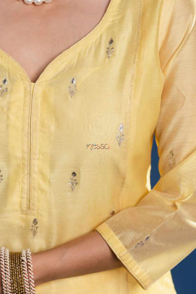 Image for Kusvaa Ws905 Osha Chanderi Straight Kurta Closeup 2