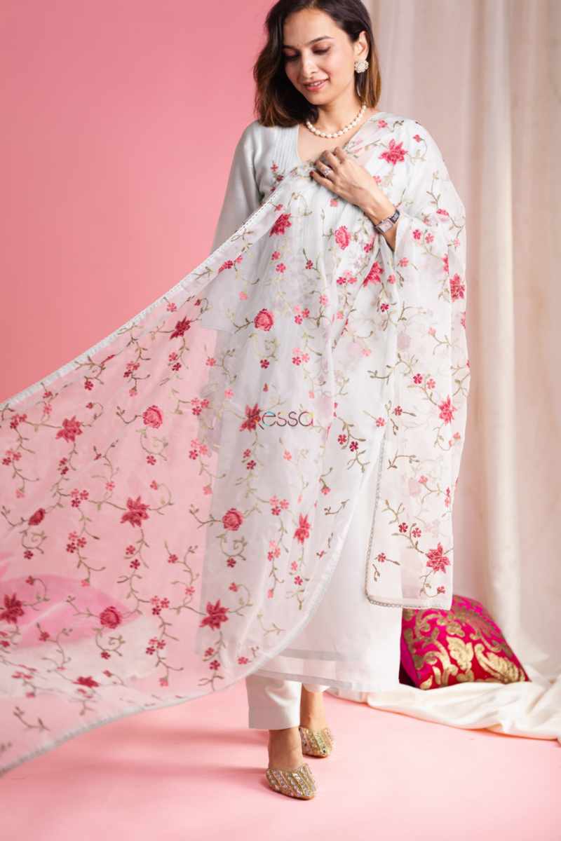 Image for Kusvaa Ws911 Hanita Chanderi Kurta With Organza Dupatta Side
