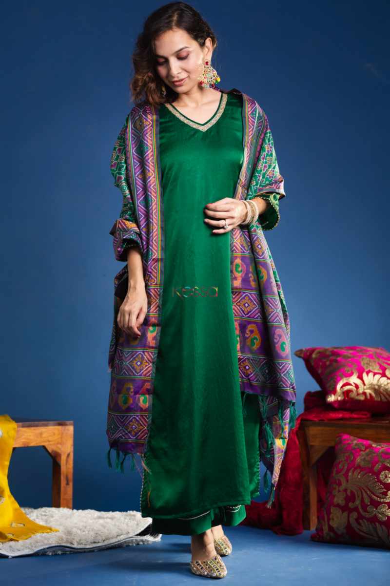 Image for Kusvaa Ws922 Adithi Silk Complete Suit Set With Chanderi Dupatta Featured