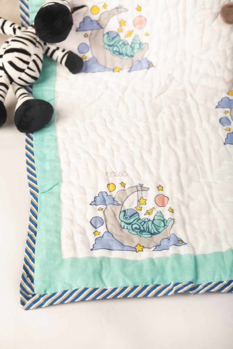 Image for Kaq227 Ekaparnika Blockprint Mulmul Baby Quilt Closeup