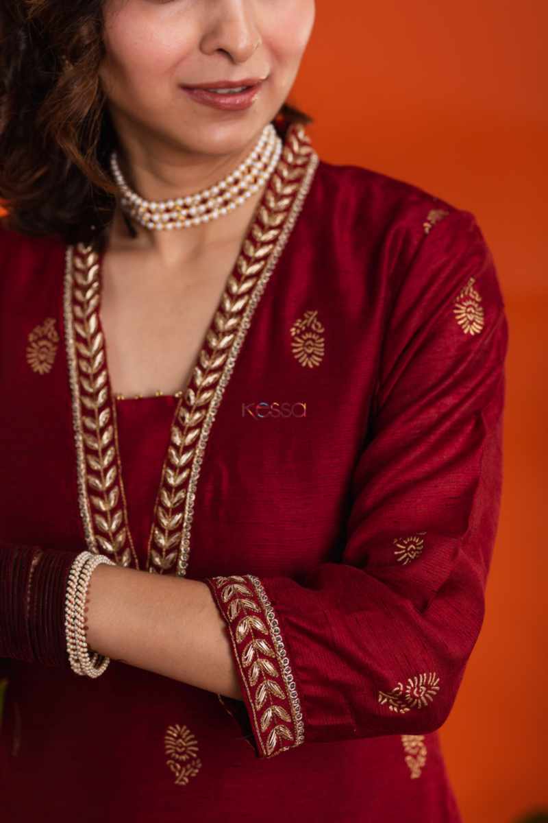 Image for Kusvaa Avdaf192 Akshaya Chanderi Kurta With Cotton Salwar Closeup