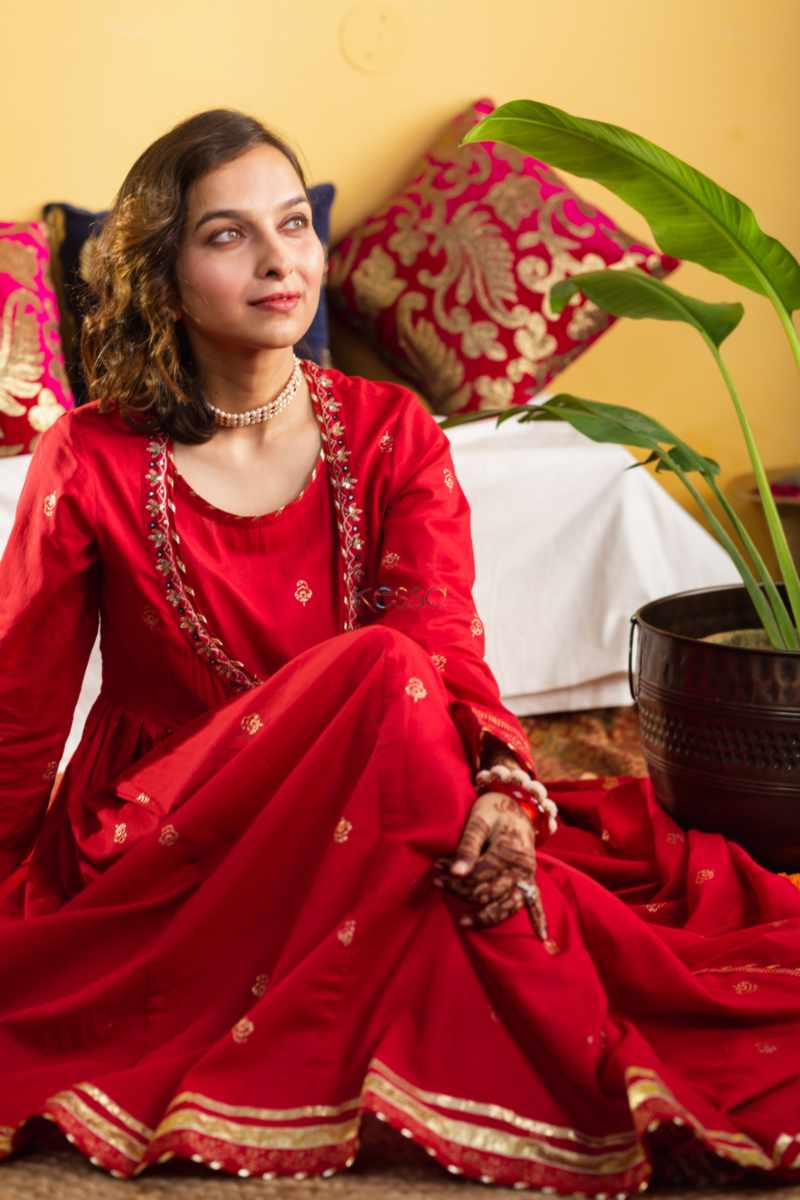 Image for Kusvaa Avdaf195 Haima Full Length Kalidaar Dress Sitting