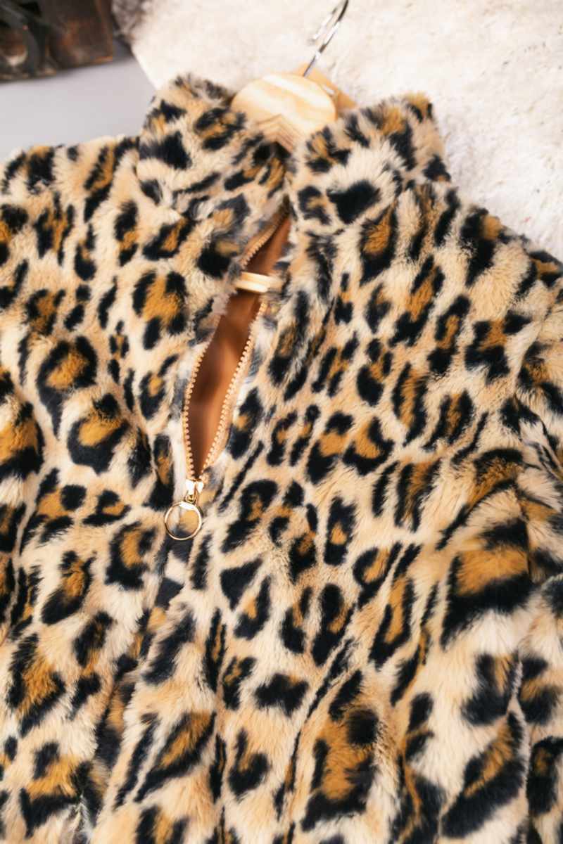 Image for Kusvaa Kj64 Lainey Tailored Jacket Closeup New