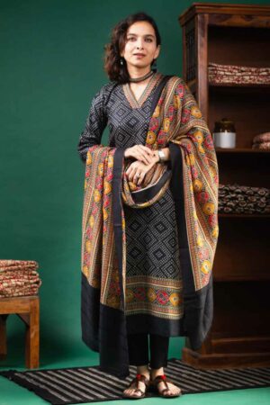 Image for Kusvaa Kuoj179 Shaili Pashmina Kurta Dupatta Set Featured