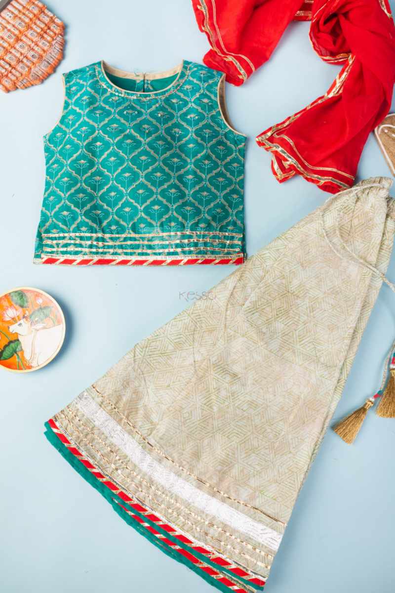 Image for Kusvaa Vck09 Kailas Girls Skirt Complete Set Featured