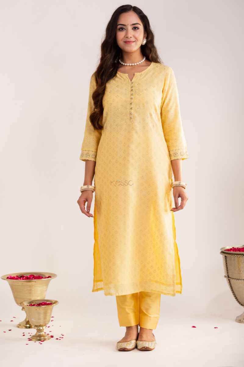 Image for Kusvaa Vcr150 Adita Maheshwari Silk Straight Kurta Front