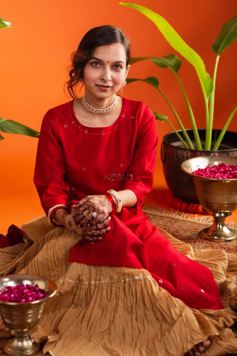 Image for Kusvaa Vcr153 Kimisha Chanderi Straight Kurta Sitting