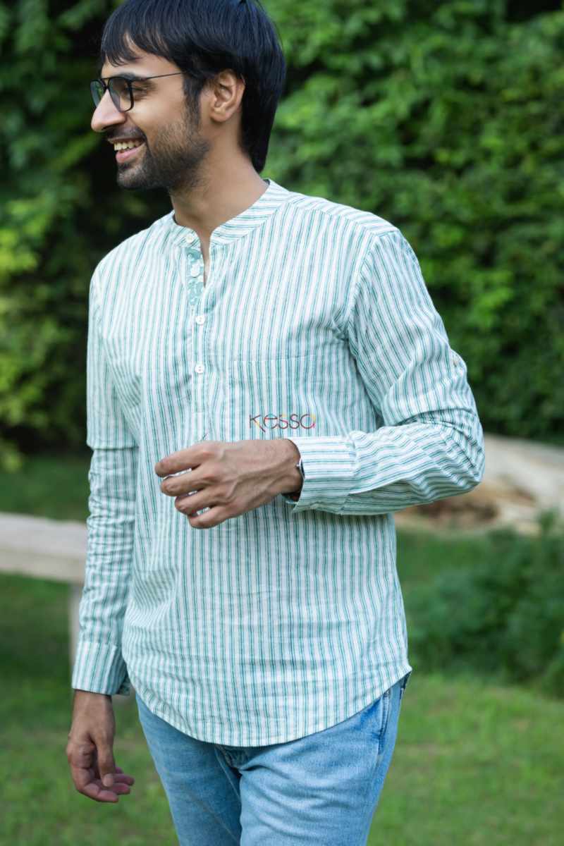 Image for Kusvaa Awk51 Agosh Block Print Men Short Kurta Closeup 2