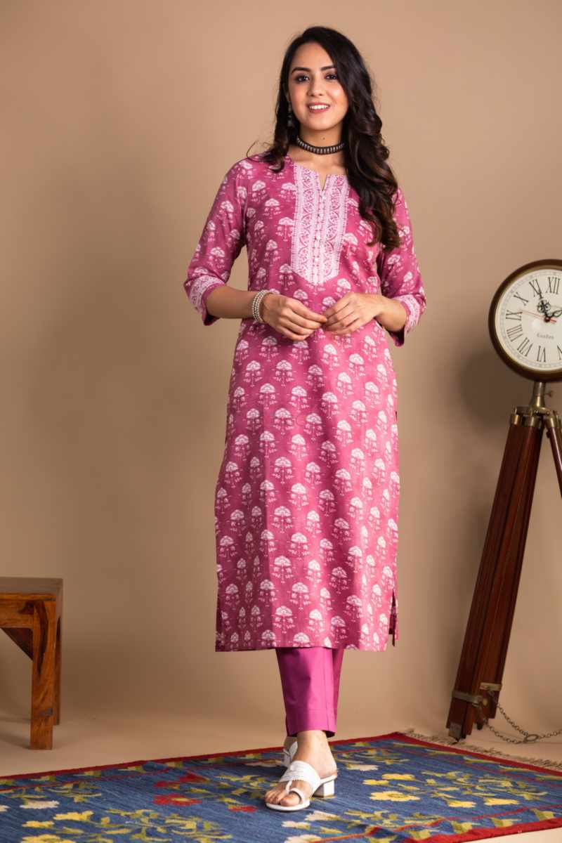 Image for Kusvaa De154 Adhita Straight Regular Kurta Featured