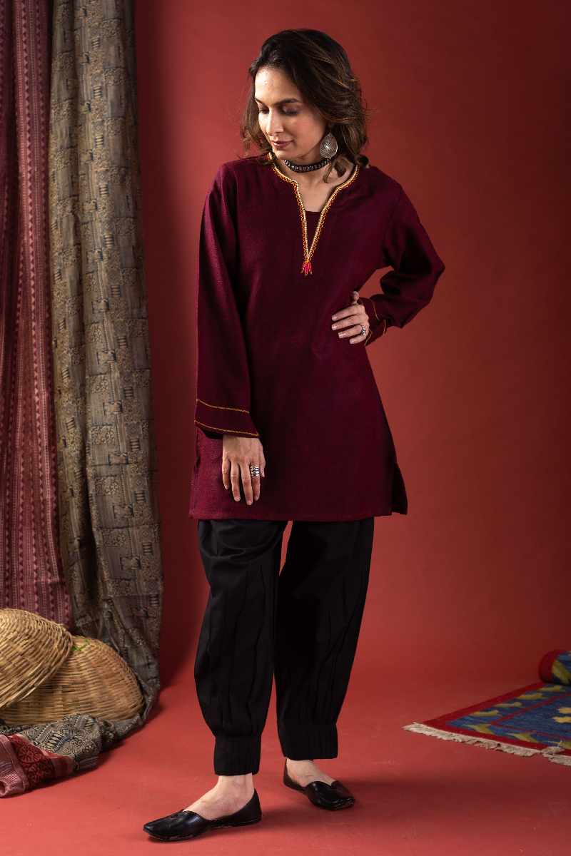 Image for Kusvaa De165 Mya Woolen Short Kurti Neck New