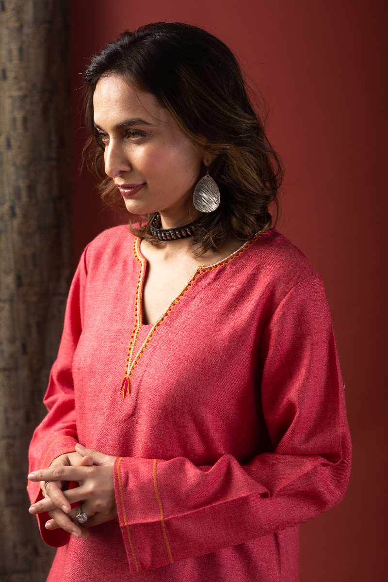Image for Kusvaa De170 Keerthi Woolen Short Kurti Closeup