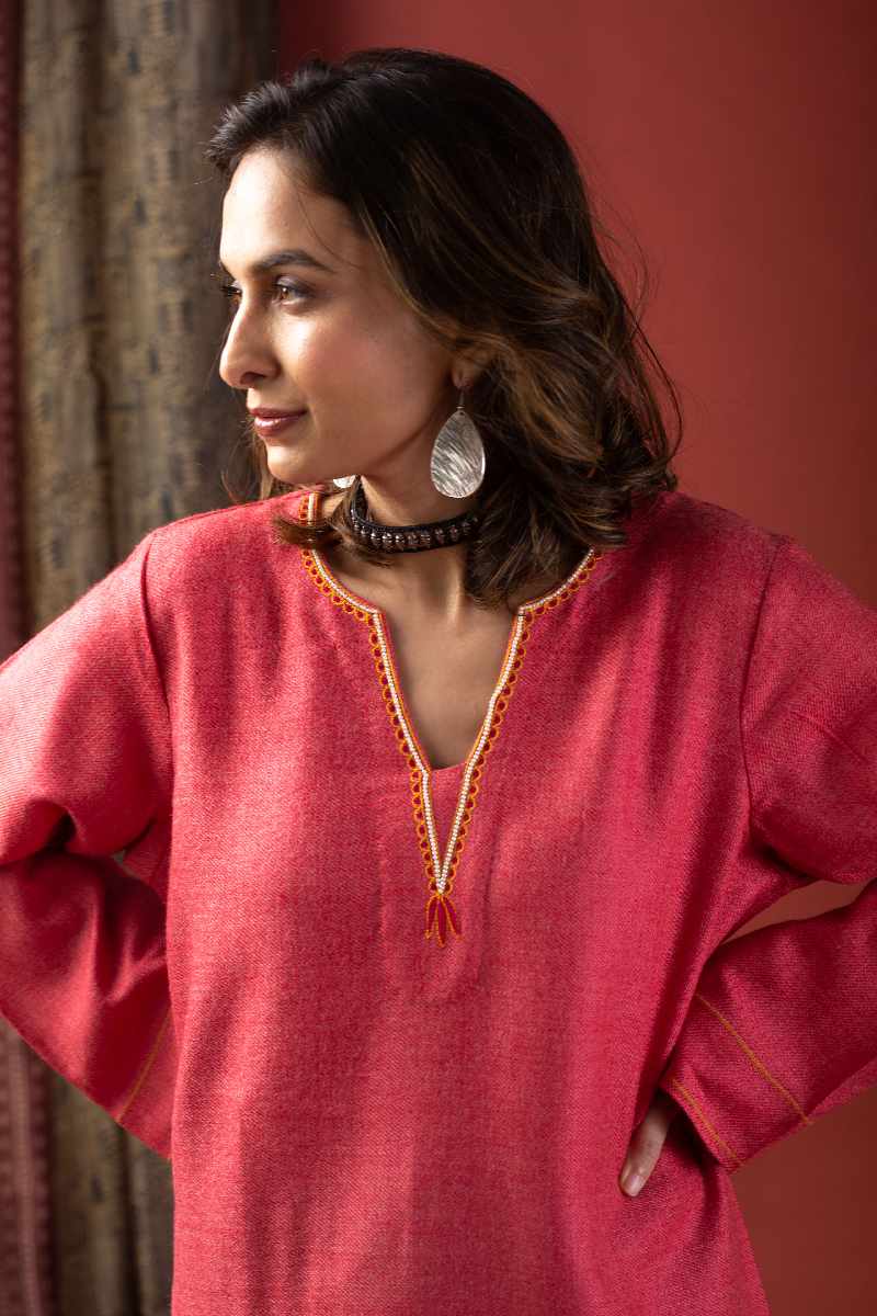 Image for Kusvaa De170 Keerthi Woolen Short Kurti Side