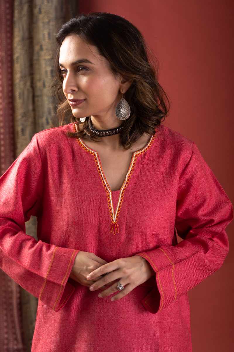 Image for Kusvaa De170 Keerthi Woolen Short Kurti Sitting